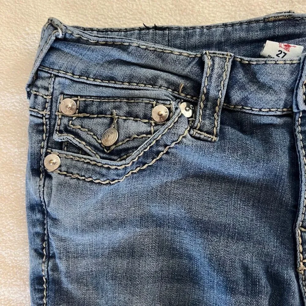 True Religion t3 down